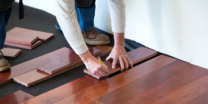Installation Solid Hardwood Flooring