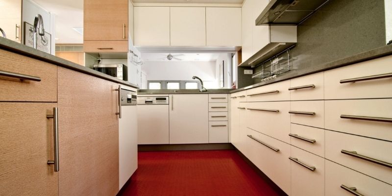 Unslippery Rubber Flooring For Kitchen