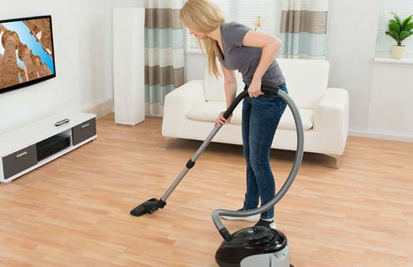 Go For Detailed Vacuum Cleaning Laminate Parquet Flooring