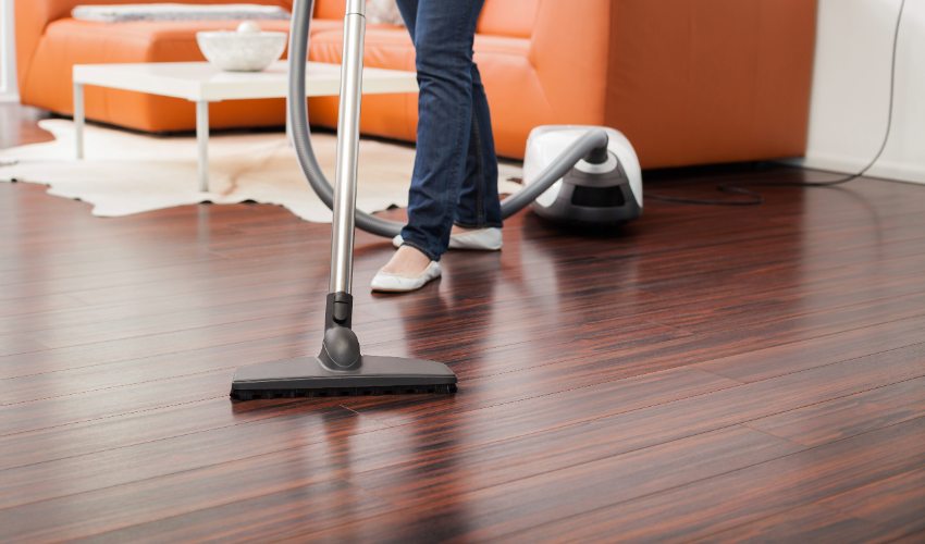 Daily Cleaning And Maintenance Of Laminate Flooring In Dubai