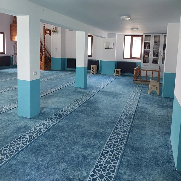 prayer room Carpet install in Dubai