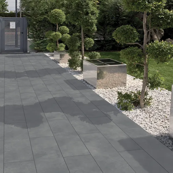 Garden flooring in Dubai