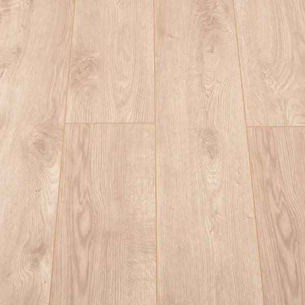 Vista Fawn Oak 8mm Laminate Flooring